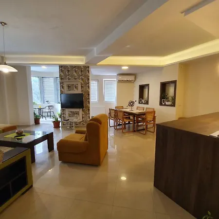 4u Apartment